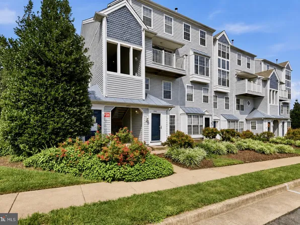 3842 Clore Pl #3842, Woodbridge, VA 22192