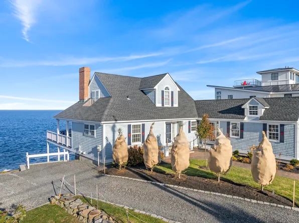 2 Nubble Point, York, ME 03909