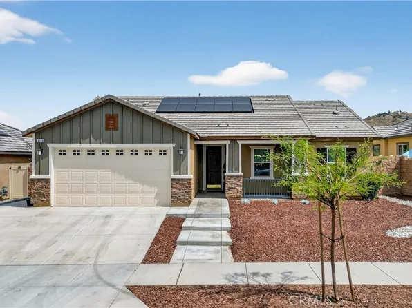 3180 Stargazer St, Hemet, CA 92543