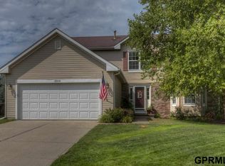 2316 N 163rd St, Omaha, NE 68116