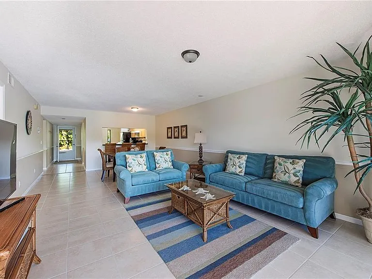 1290 Yesica Ann Cir #G-105 — Photo 3