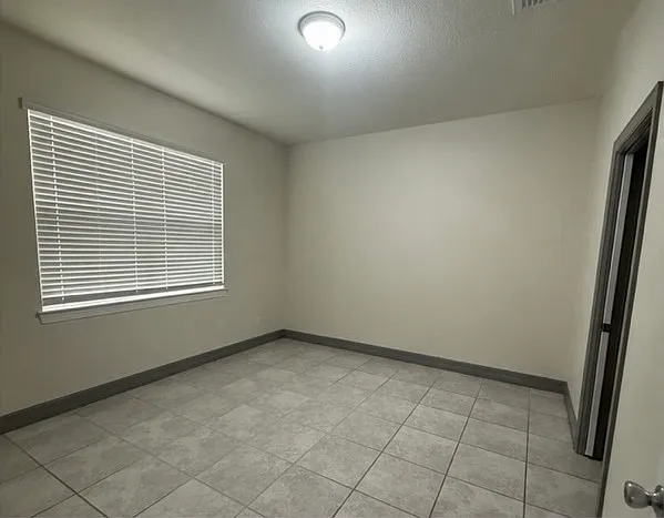 2258 Bluebird Pl — Photo 13