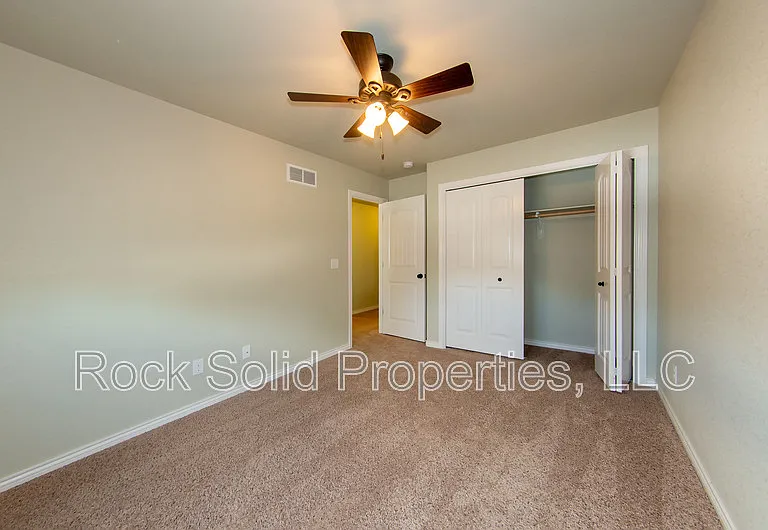 1031 Old Town Ln #1 — Photo 28