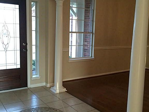 3rd image of 9314 Fanwick Ct