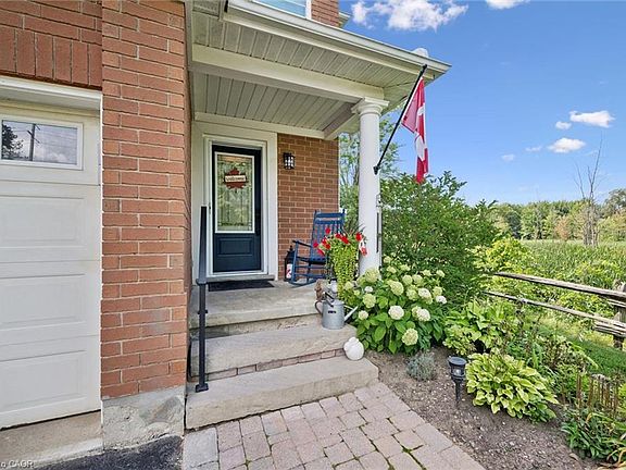 4th image of 439 Beaver Creek Rd