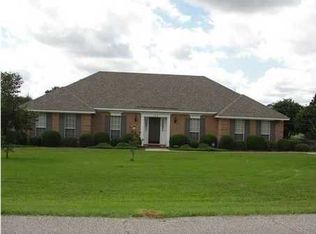 208 Ridgewood Rd, Prattville, AL 36067