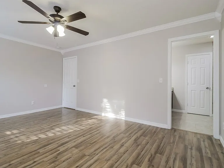 395 Lancer Oak Dr — Photo 10