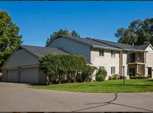 1504 Locust St #2B-1BA-975SQFT, Elkhart, IN 46514