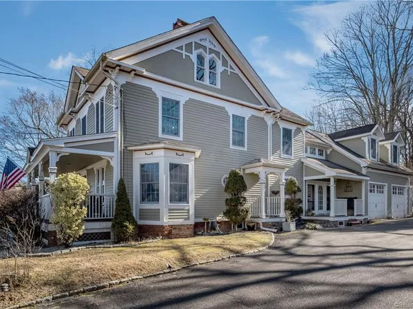 62 Comstock Avenue, Essex, CT 06442