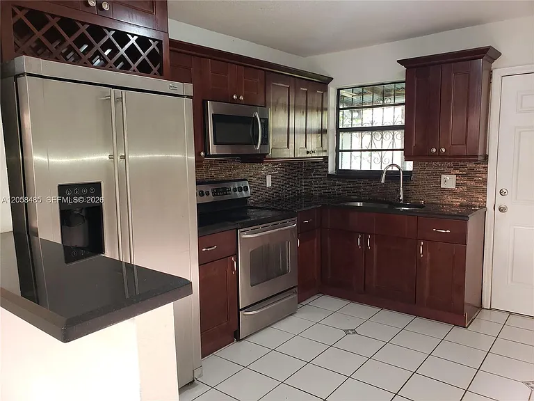2998 NW 30th St #2995 — Photo 3