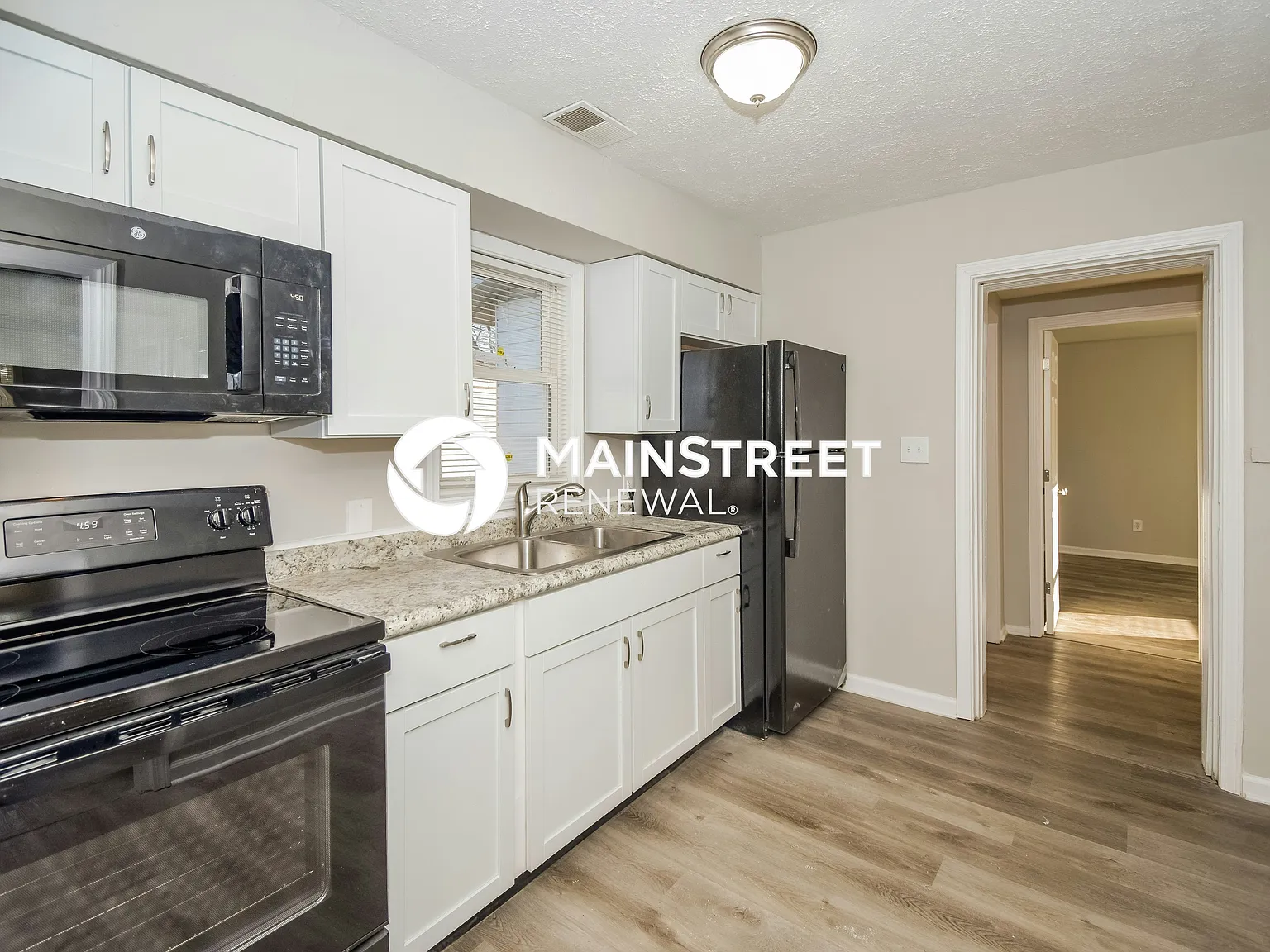 2343 Magnolia Pl — Photo 4