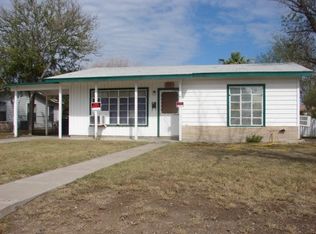 107 Jodobo Dr, Del Rio, TX 78840