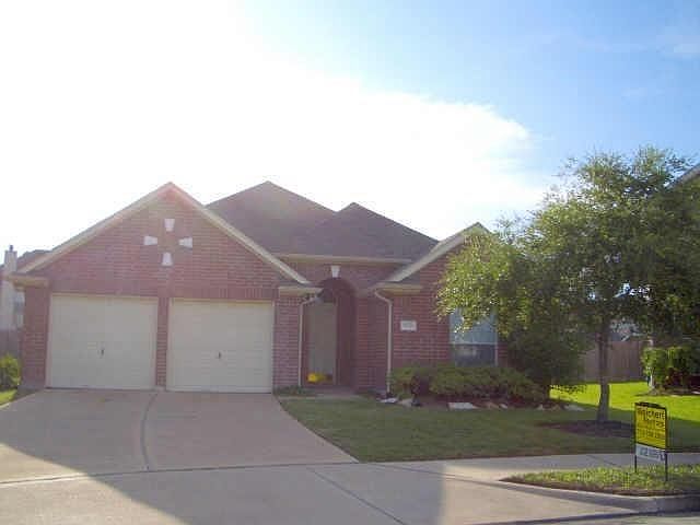 1st image of 11027 Avery Trace Ct