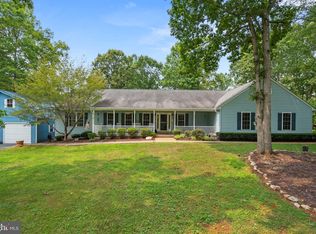 18299 Ragtop Rd, Jeffersonton, VA 22724