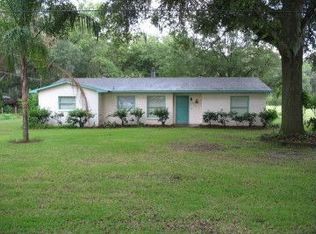 2032 Martin Rd, Dover, FL 33527