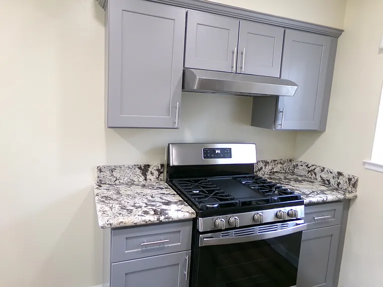 1607 Dairy Ave #C — Photo 2