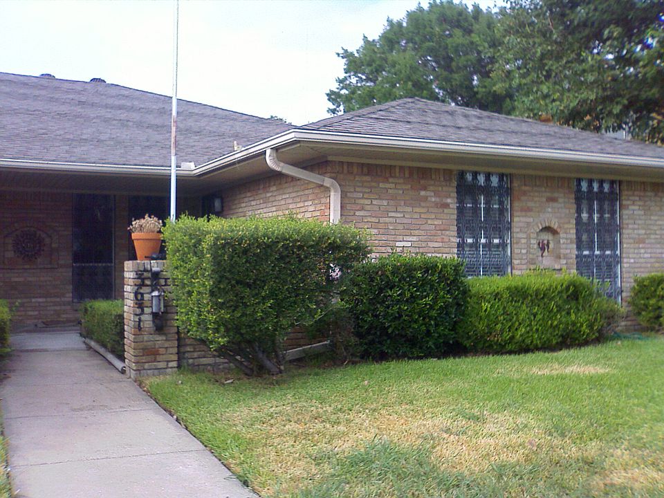 1st image of 3631 Hopetown Dr