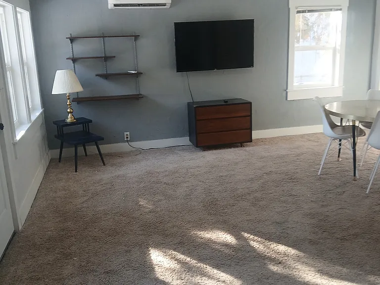 513 S Saint Charles St #B — Photo 3
