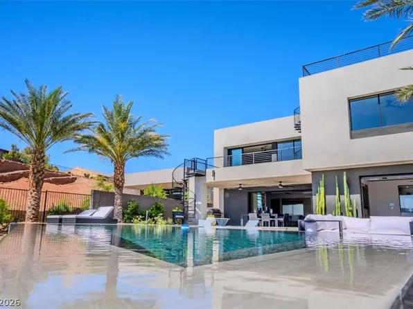 12 Falling Canyon Ct, Henderson, NV 89011
