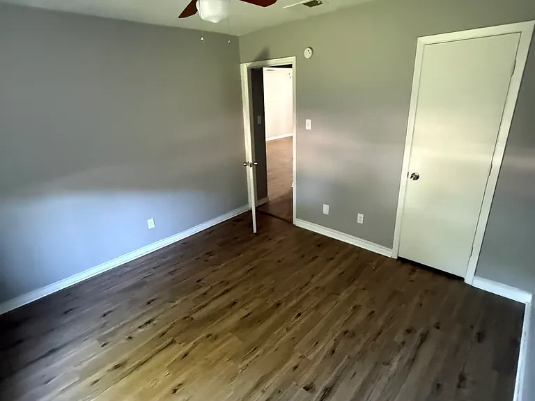 1402 E Marseille Ln — Photo 19
