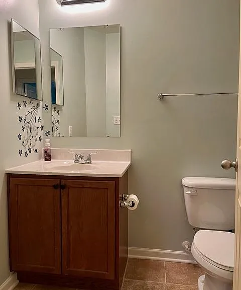209 Ascot Ct — Photo 8