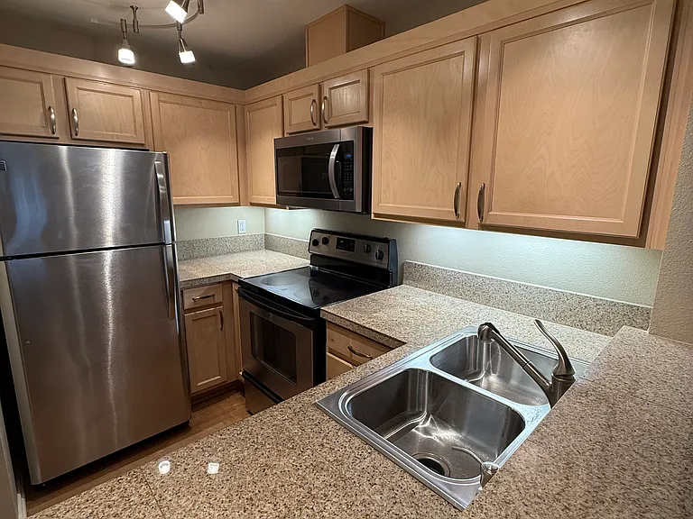1500 SW Park Ave #225 — Photo 11