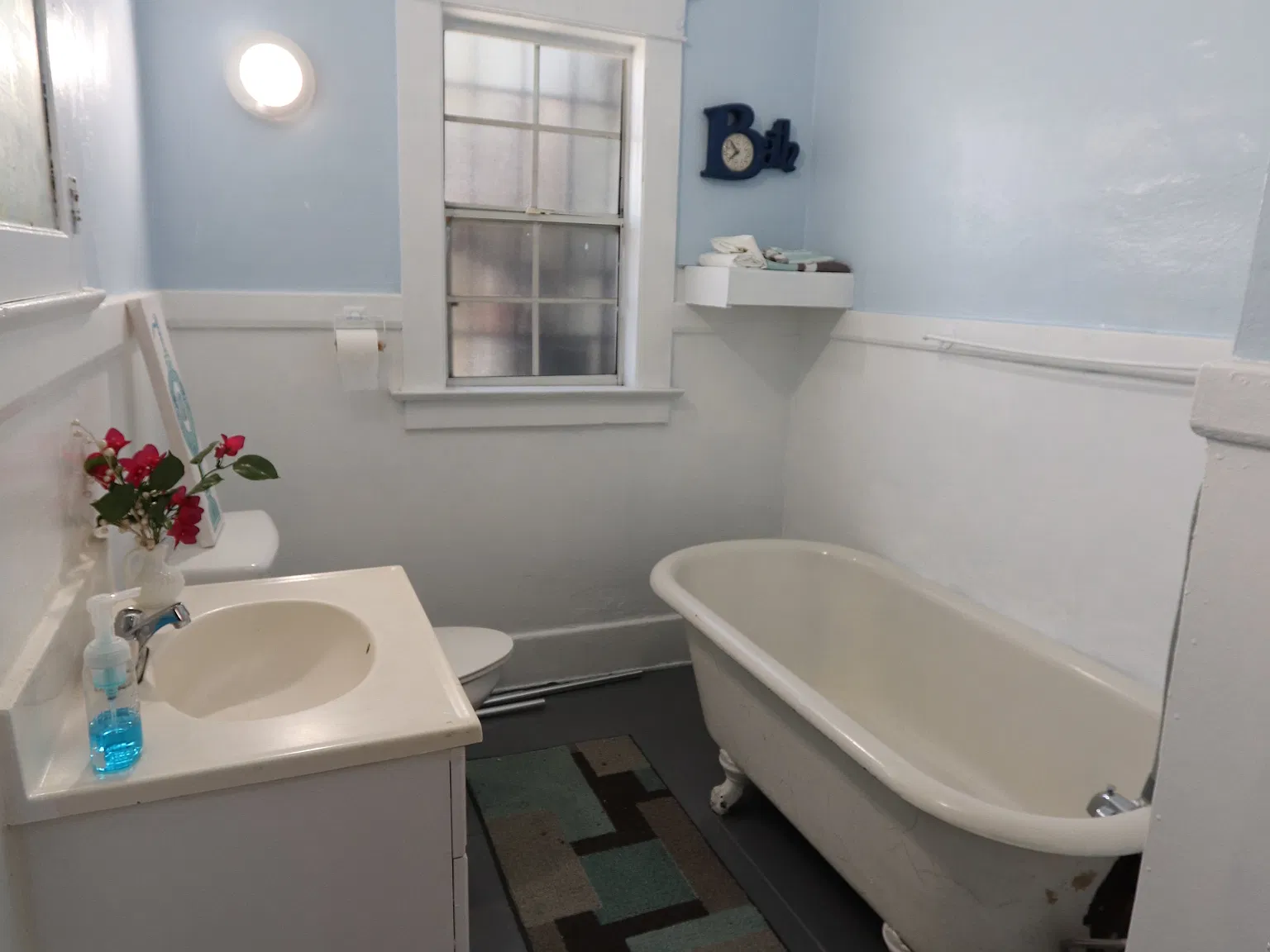 1 bed, 1000 sqft, $2,300 — Photo 3