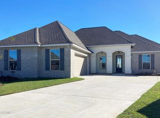 207 Eagleston St, Youngsville, LA 70592