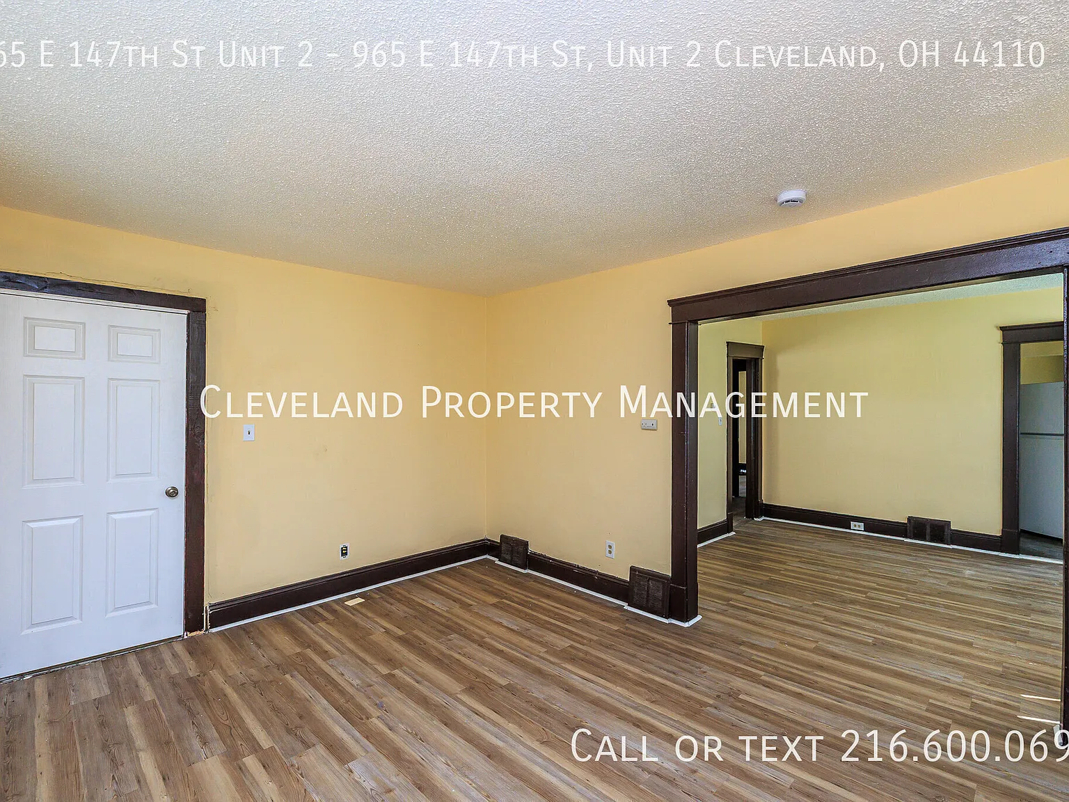 Updated 4-Bedroom UP unit — Photo 4