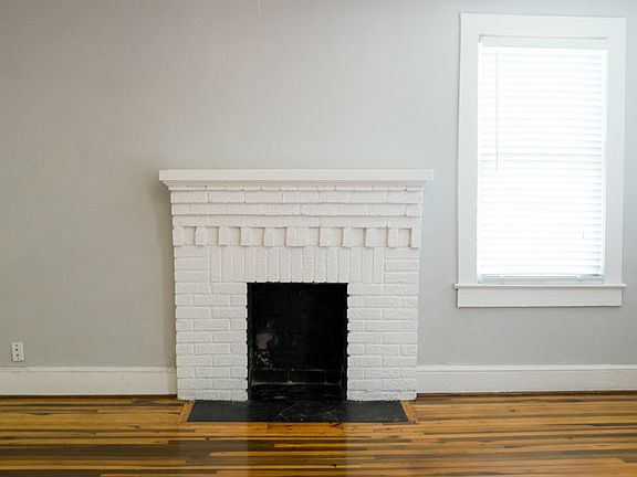 2nd image of 240 Carlisle St
