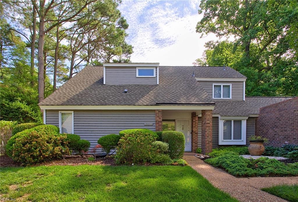 270 Littletown Quarter