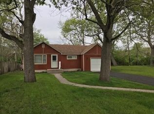 952 Willard St, Gary, IN 46404