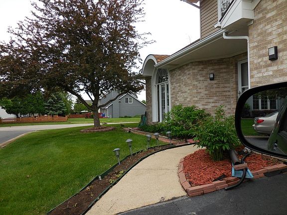 3rd image of 240 Windsor Dr