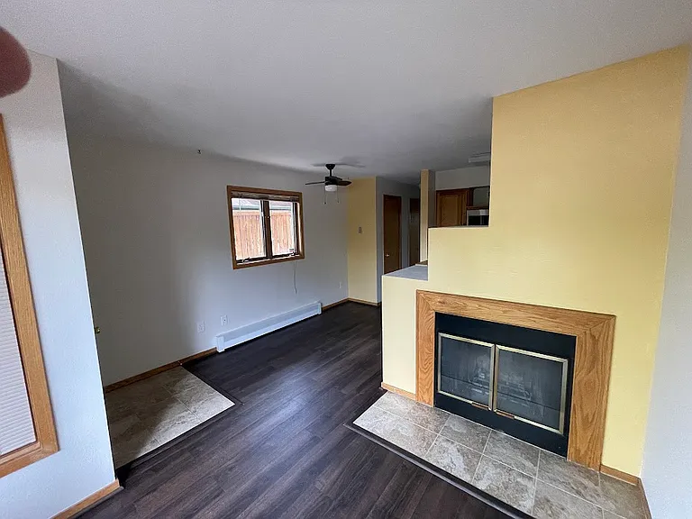 1825 Marine St #1 — Photo 4