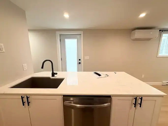 676 Collins Bay Rd #2 — Photo 4