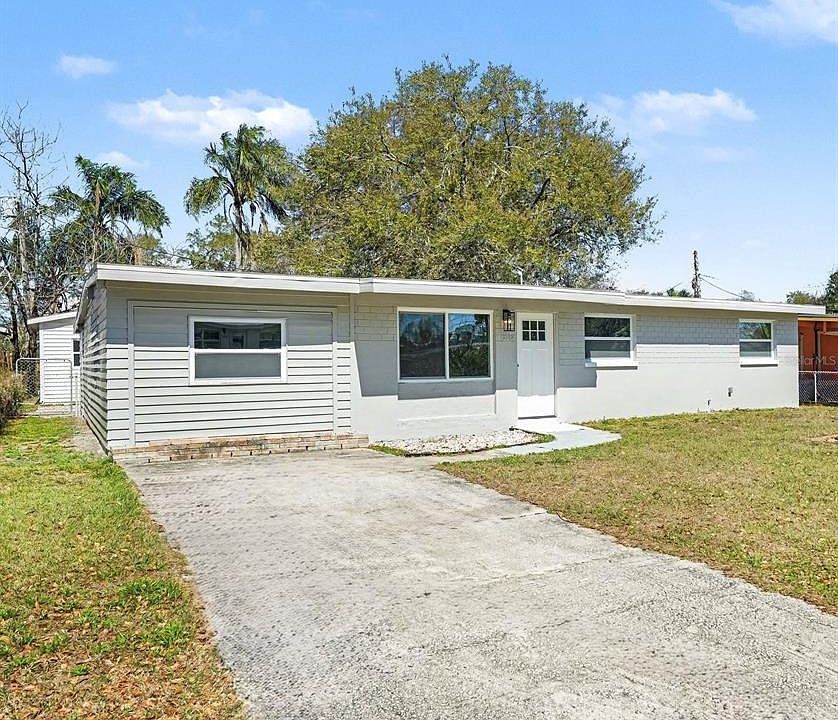 1st image of 2162 Barcelona Dr