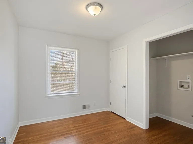 2078 Parker Ranch Rd SE — Photo 10