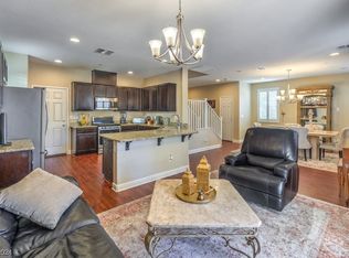 7221 Beach Crystal St, Las Vegas, NV 89149