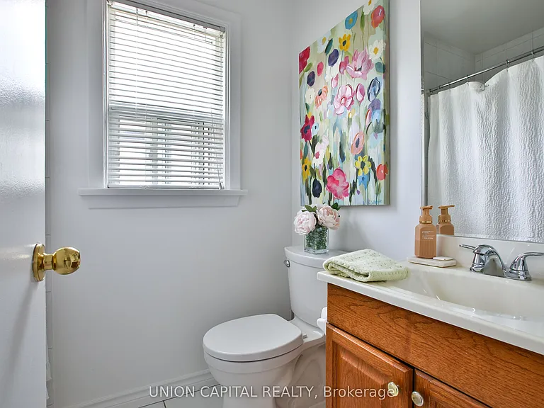 12 Newton Dr — Photo 13