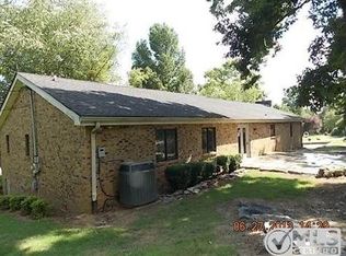 2000 Sanford Dr, Mount Juliet, TN 37122