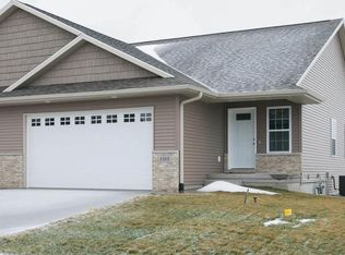 1331 Redbud Ave, Tiffin, IA 52340