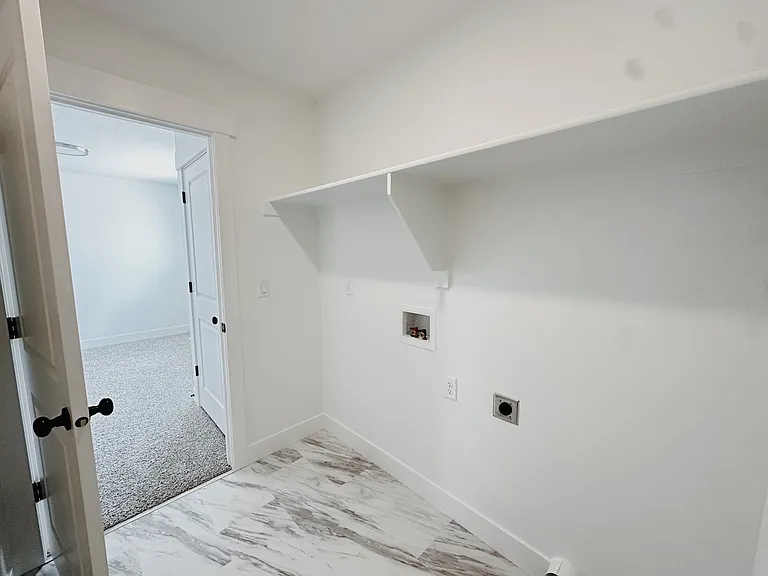 5478 N Orville St — Photo 32
