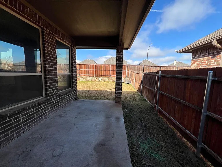 616 Ardath Rd — Photo 23