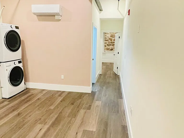 177 Chestnut St #2 — Photo 4