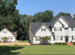 219 Airport Rd, Waverly, TN 37185