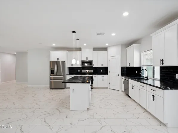 22103 W HARWELL Road, Buckeye, AZ 85326