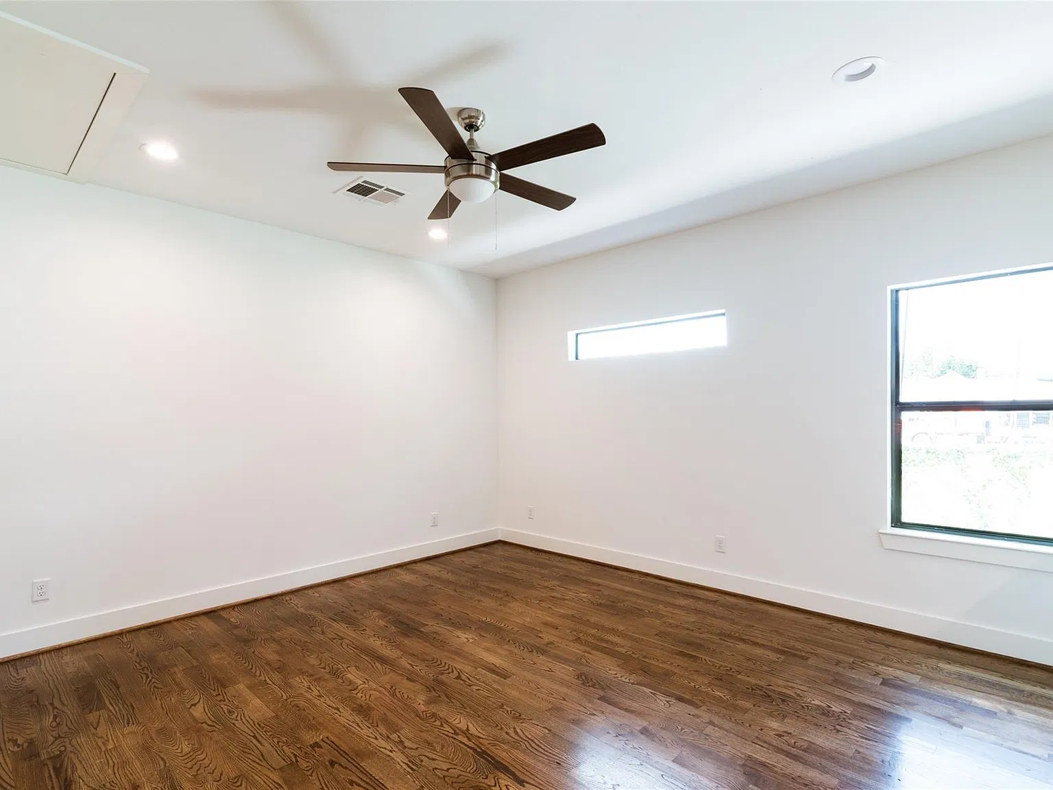 1 bed, 1.0 bath, 735 sqft, $1,365 — Photo 4