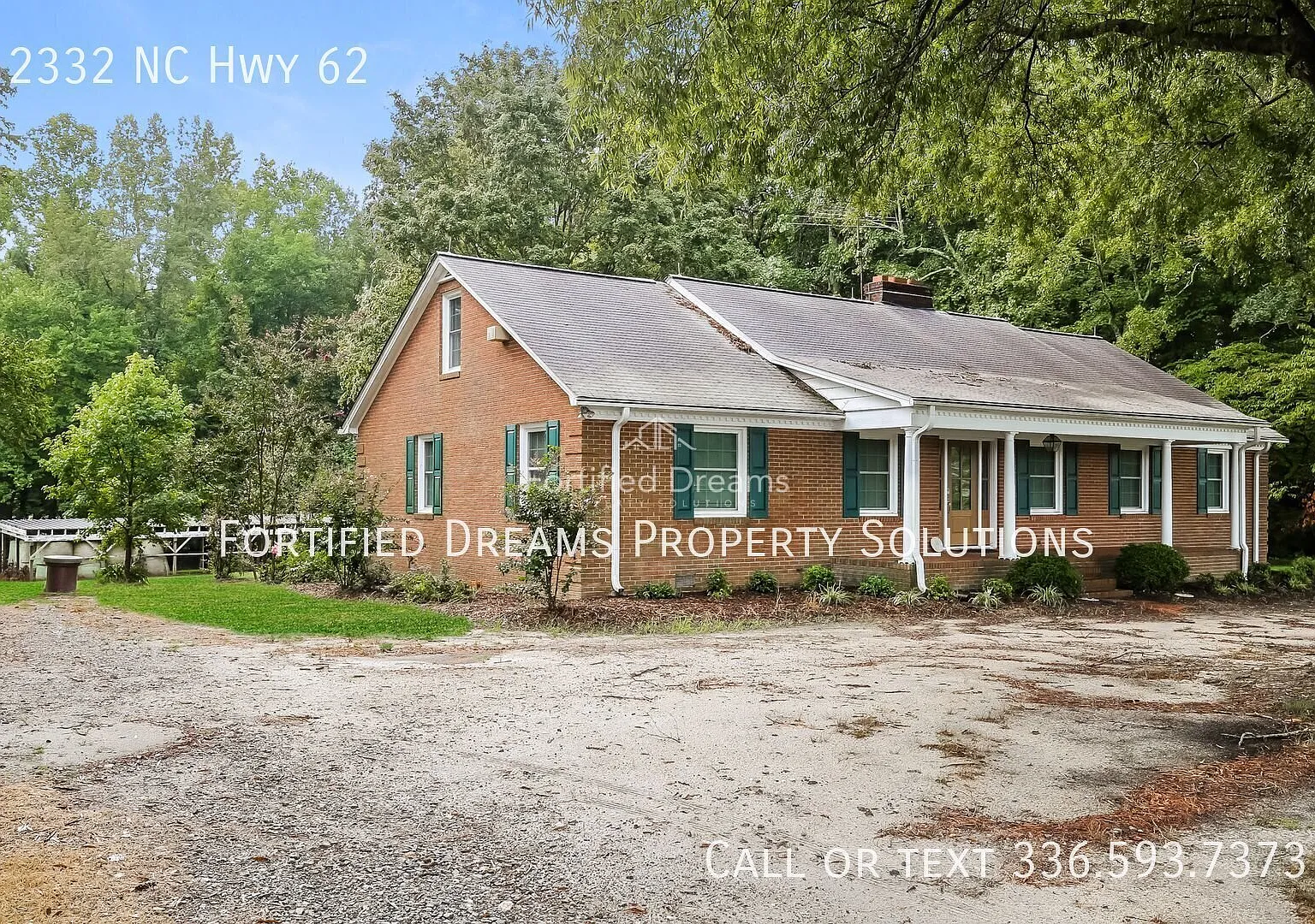 Furnished Mid-Term Rental on full acre in Julian, NC! — Photo 2