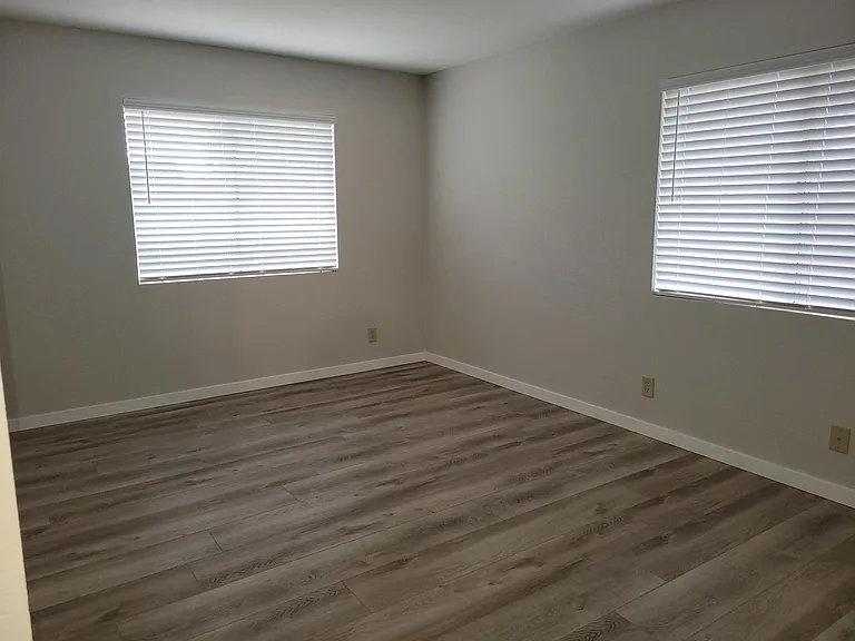 28681 Calle Del Lago #D — Photo 11