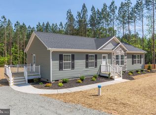 946 Centerville Rd, Mineral, VA 23117